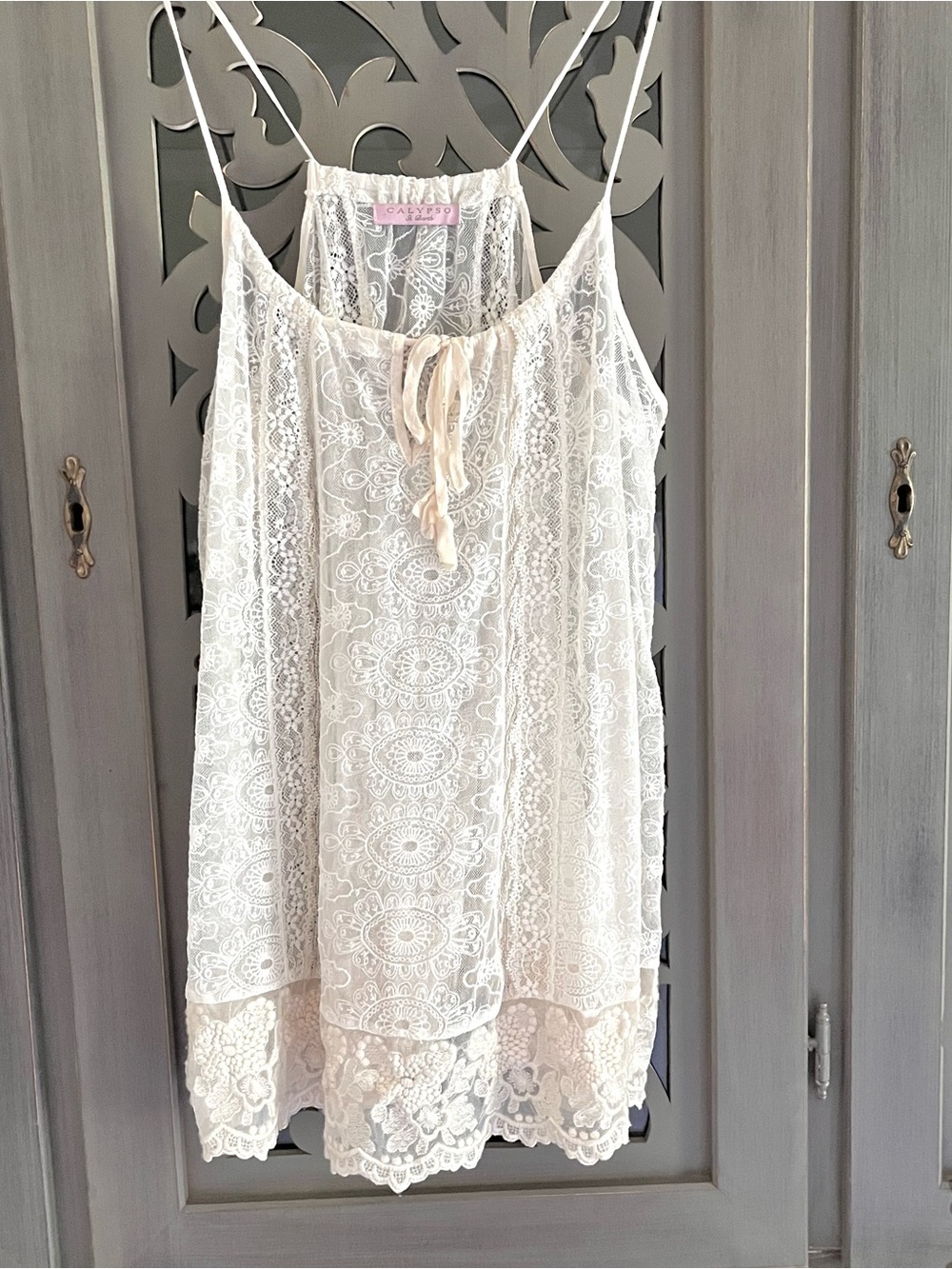 Calypso St. Barth cream lace swing top M